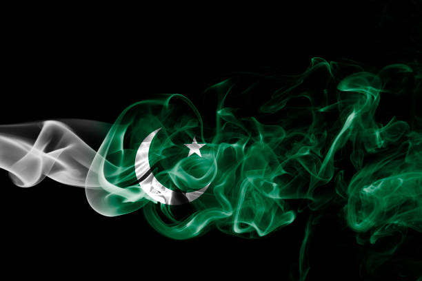 pakistan smoke flag